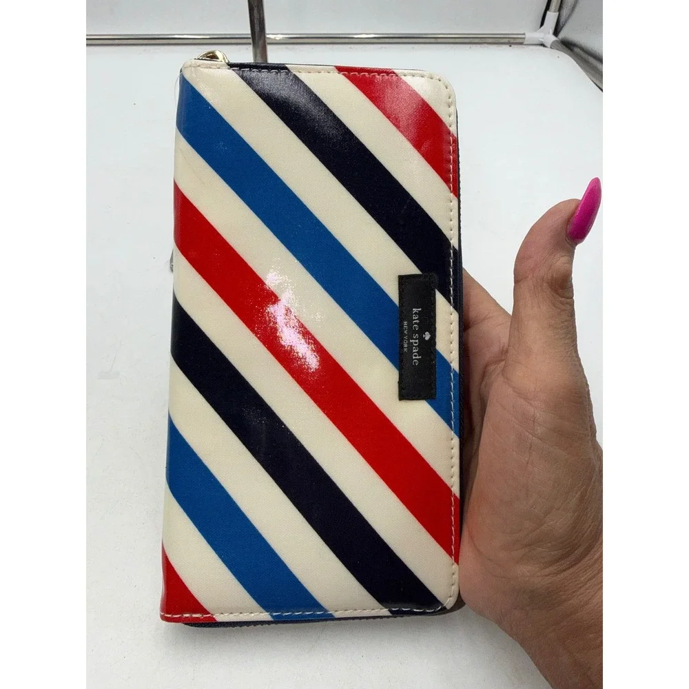 Kate Spade Neda Daycation Zip Around Wallet Red White Blue Stripe WLRU1182 NEW